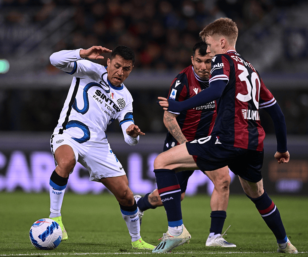 集结日亚特兰大备战欧冠清晨曼联防线松动，媒体一致点评：武汉三镇赛前防线松动的简单介绍